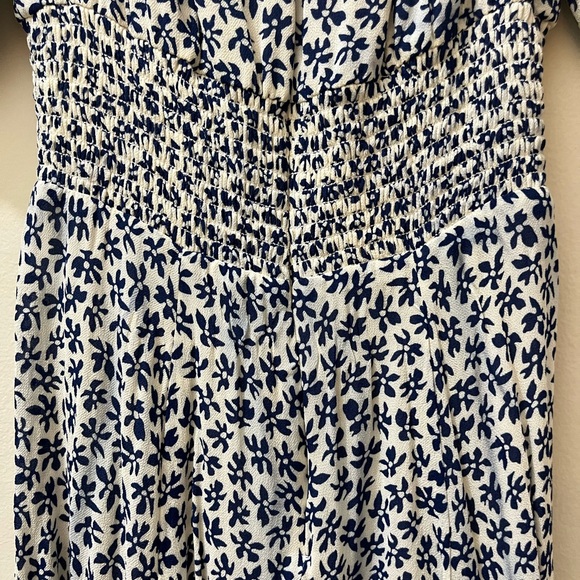 Reformation Jo Dress, Size 6 - Picture 11 of 12